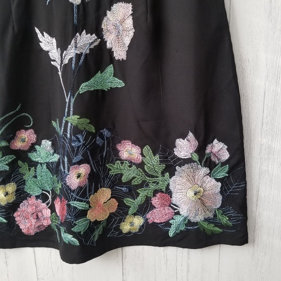 New Foxiedox Flora Embroidered Sheath Dress Sz 10 - Picture 5 of 8